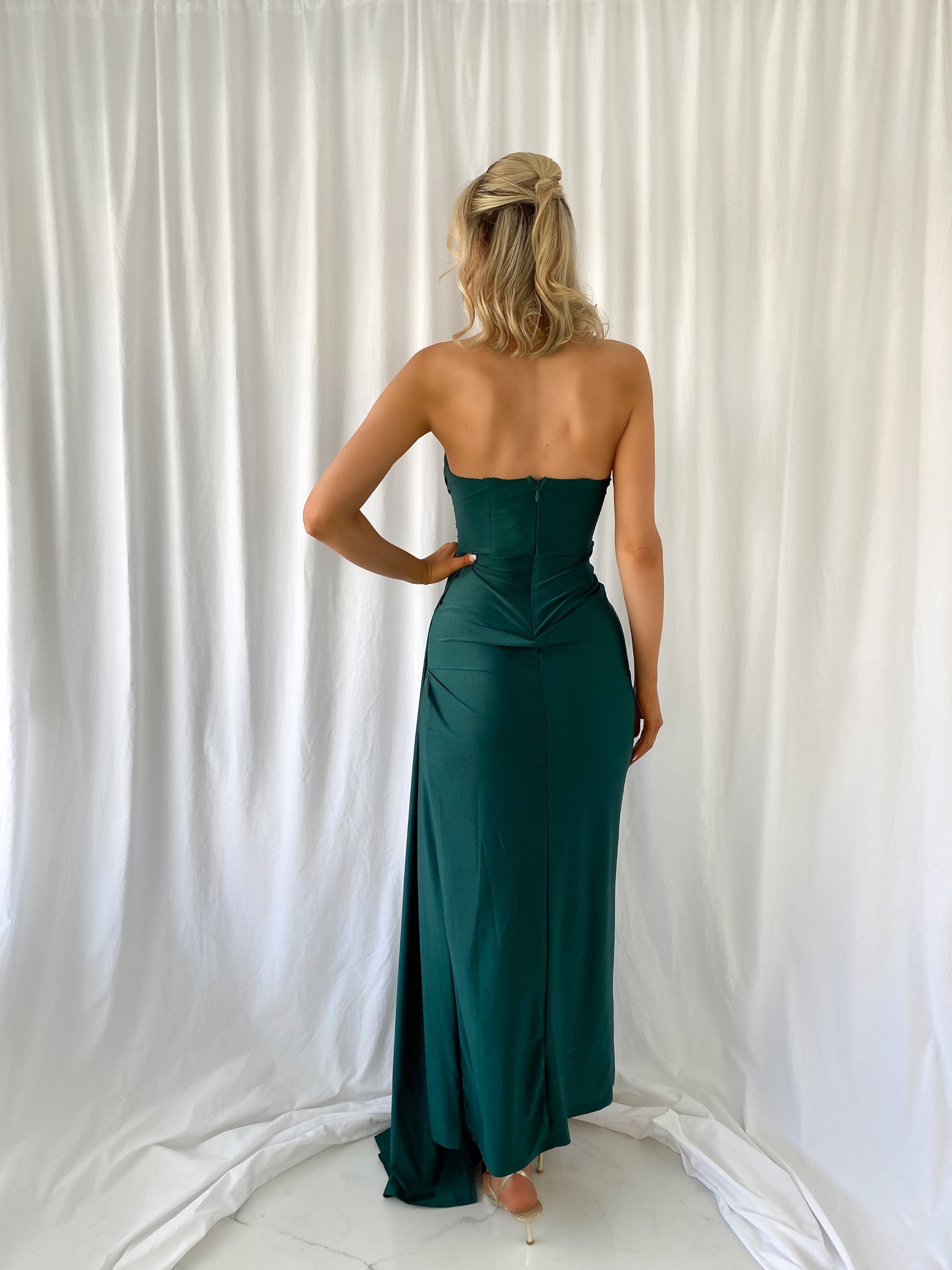 Agathe Off The Shoulder Maxi Dress - Green Agathe Off The Shoulder Maxi Dress - Green