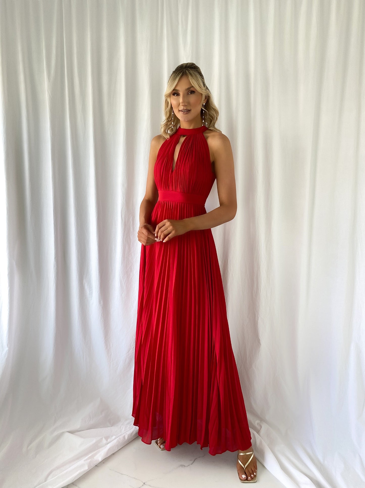 Roxy Pleated Maxi Dress - Red
