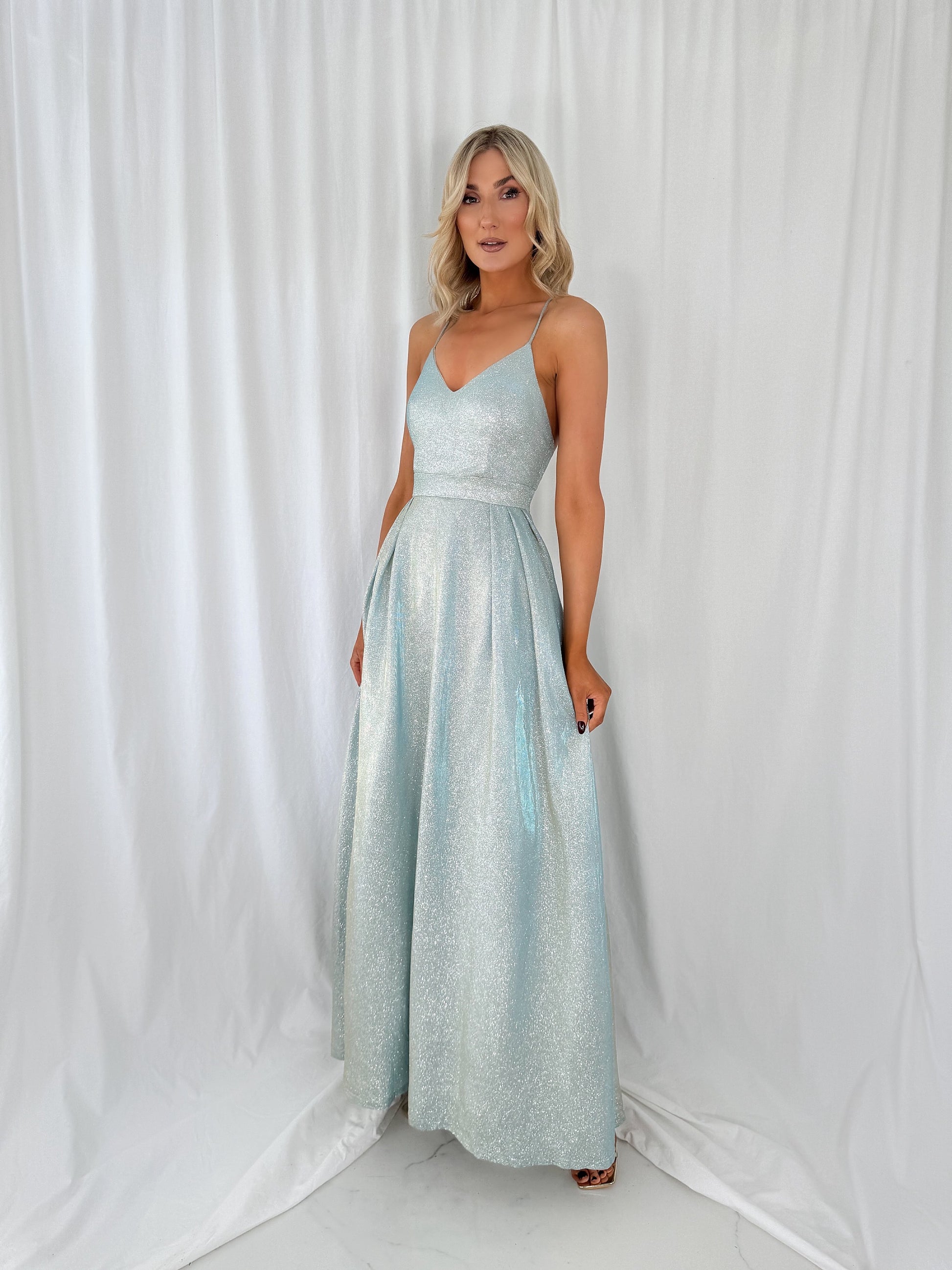 Leoni Maxi Glitter Dress - Light Green mykindofdress Leoni Maxi Glitter Dress - Light Green mykindofdress